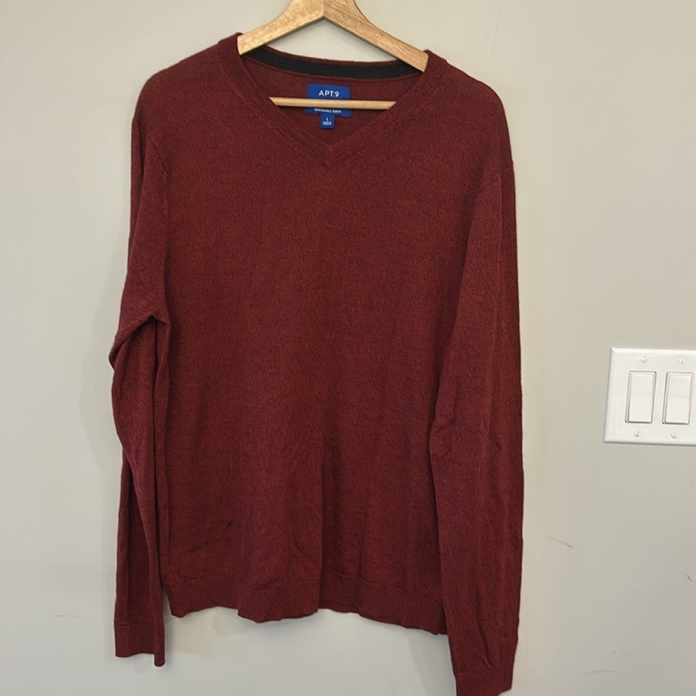 Apt. 9 Men's Burgundy Sweater size large V-Neck